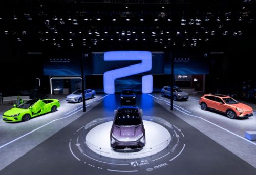 業(yè)內(nèi)普遍上調(diào)我國新能源汽車銷量預(yù)期 今年或超250萬輛